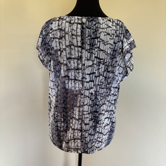 Calvin Klein Gray, Black & Blue Cap Sleeve Top - Picture 4 of 8